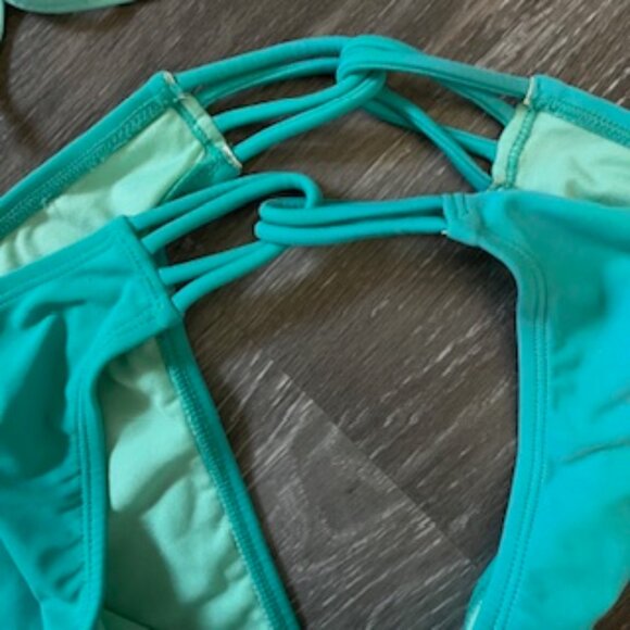 🧡3/15 Forever 21 Bikini Top and Matching Bottoms Mint Green Women's L - Picture 6 of 6